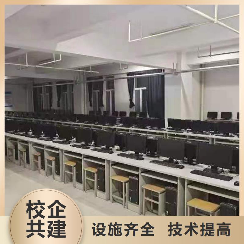 虎振技工学校烹饪大厨班老师专业{当地}生产厂家