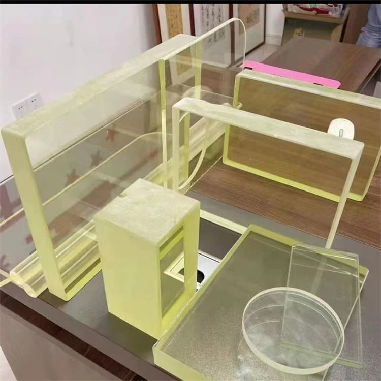 防护铅玻璃供不应求用心细节