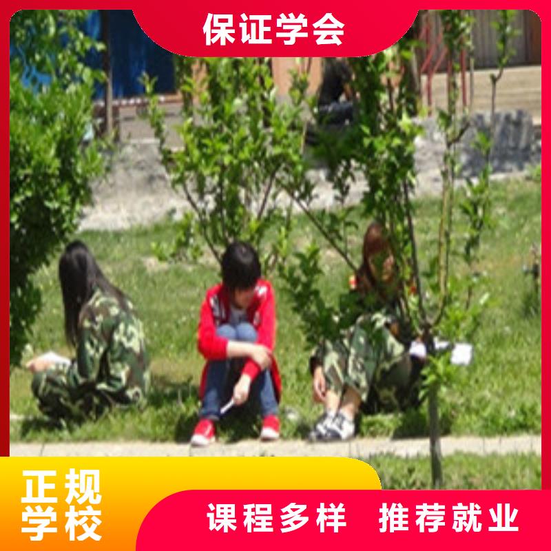 【单招培训】学装载机铲车叉车学费多少钱学真技术就业前景好