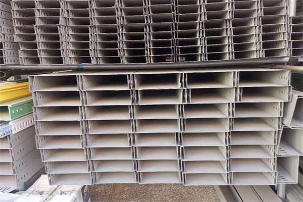 铝合金梯式桥架生产厂家大量现货