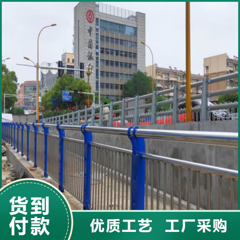 道路护栏立柱品质不将就厂家直销供货稳定