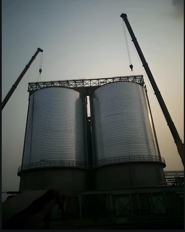 销售9千吨螺旋钢板仓-正阳钢板仓建设工程有限公司